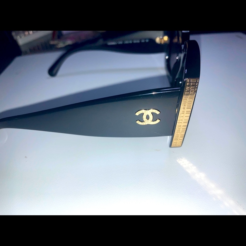 Black Chanel frames